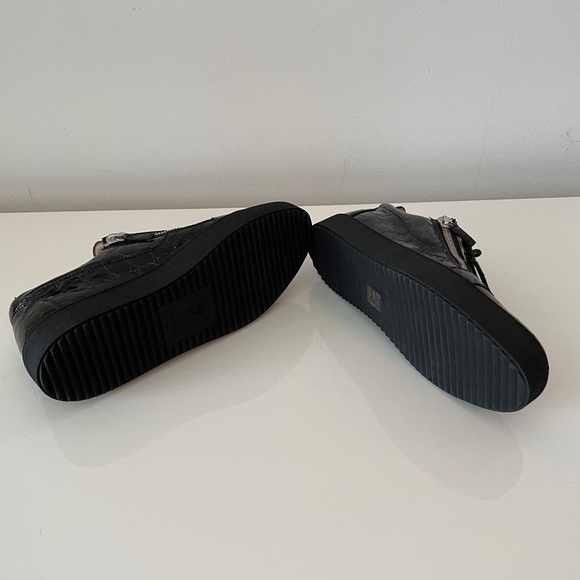 Giuseppe Zanotti Men's Sneakers - Picture 2 of 3